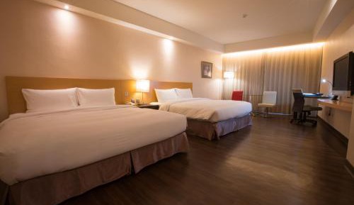 Deluxe Quadruple Room