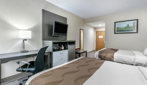 Queen Room with Two Queen Beds - Non-Smoking