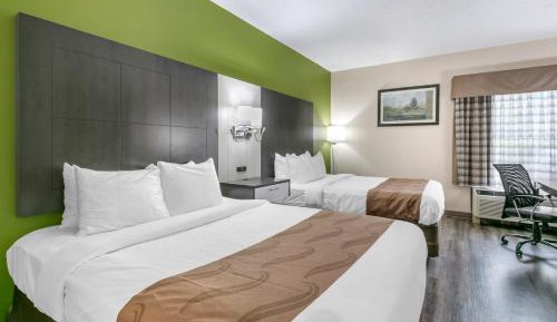 Queen Room with Two Queen Beds - Smoking