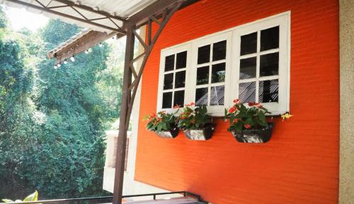One-Bedroom Bungalow