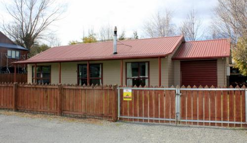 Three-Bedroom Holiday Home 