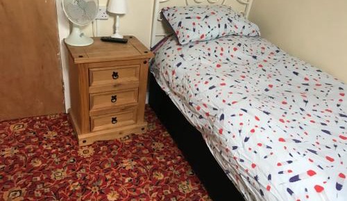 Twin Room with Shared Bathroom