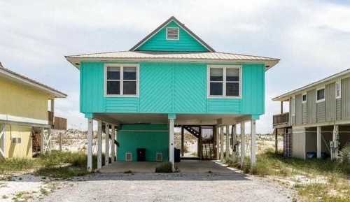 Four bedroom holiday home 