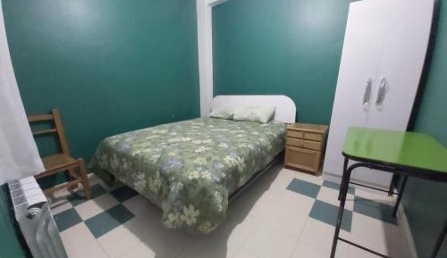 Deluxe Room (2 Adults + 1 Child)