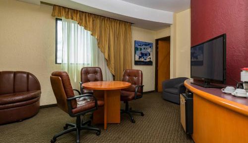 Presidential Suite
