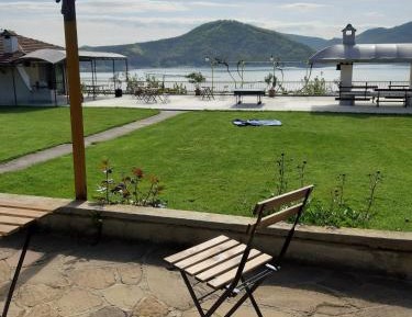 Family Room with Lake View