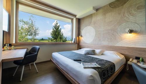 Family Suite with Balcony