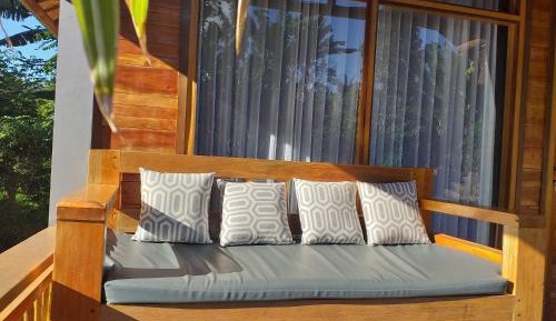 Deluxe Bungalow with Garden View
