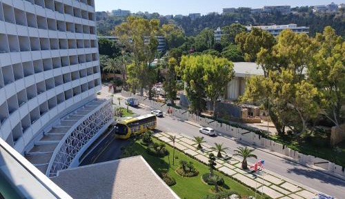 Double or Twin Room with Mountain View