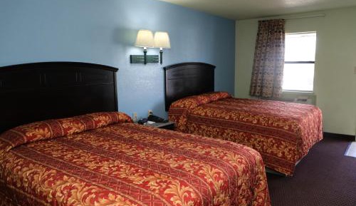 Standard Queen Room