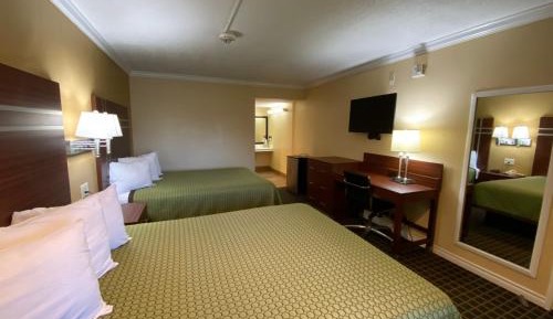 Queen Room - Disability Access
