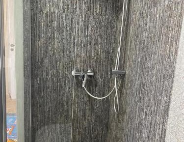Deluxe Double Room with Shower