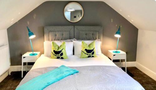 Twin Room with Shared Bathroom