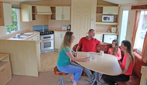 6 Berth Comfort Caravan 3 Bed Pet Free