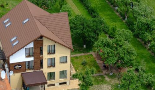 Villa (8 rooms)