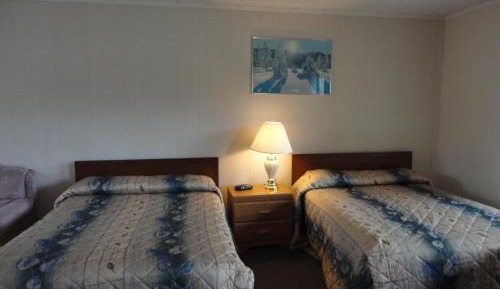 Double Room with Two Double Beds - Non-Smoking