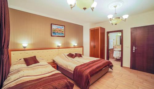 Triple Room with Lake View