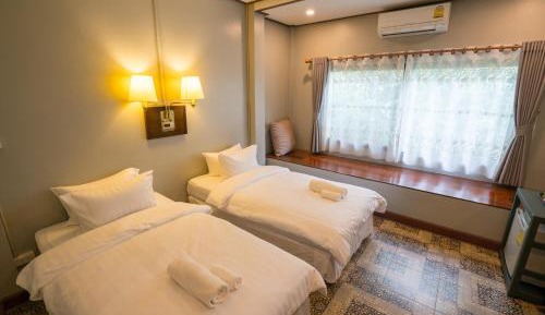 Large Double or Twin Room