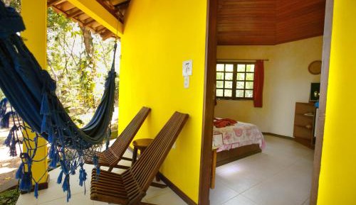 Bungalow with Garden View