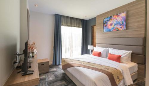 Family Suite with Balcony