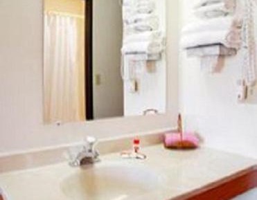 Queen Room - Disability Access/Non-Smoking