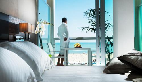 Suite with Sea View