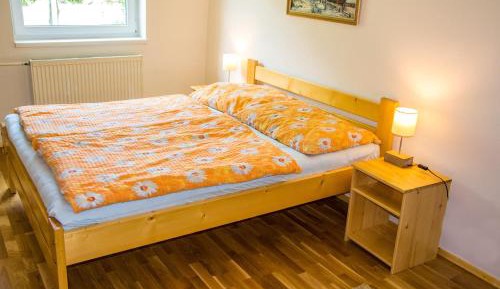 Standard Double Room with Shared Bathroom