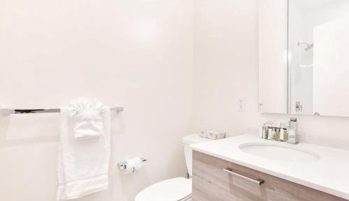 Luxury Two Bedroom Apartment 