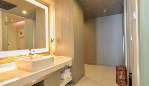 Elegant Twin Room