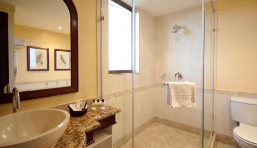 Executive Double Room Pool Facing