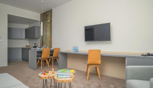 Family Studio