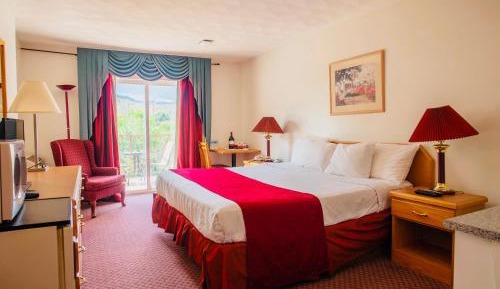 King Room with Spa Bath