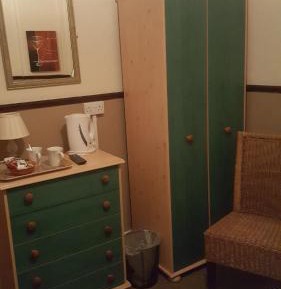 Deluxe Double Room with Shower