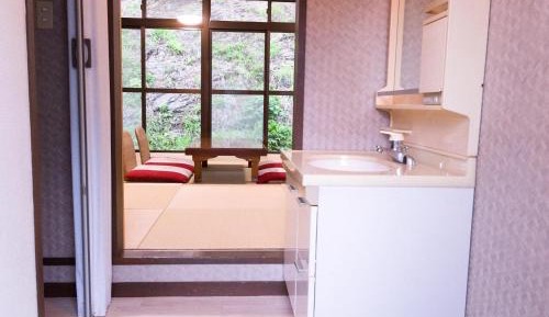 Japanese-Style Room - Annex