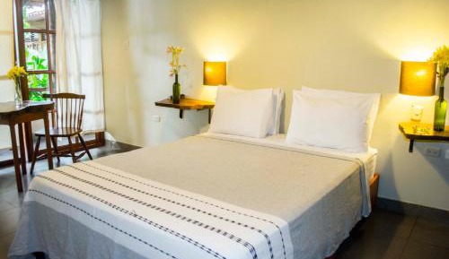 Queen Room with Garden View