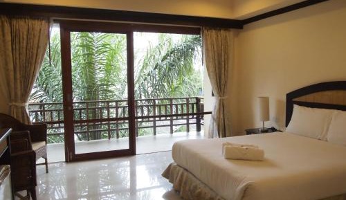 Queen Room with Balcony