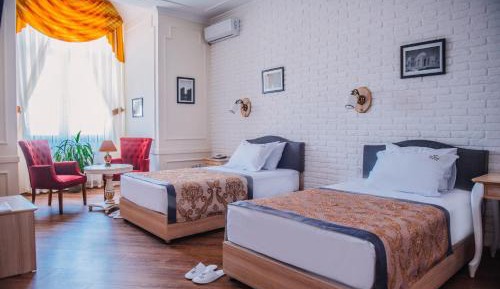 Superior Twin Room