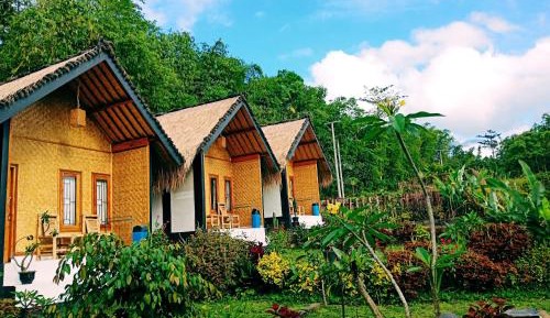 Single Room with Mountain View