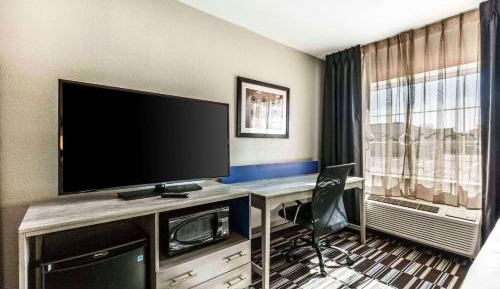 King Room - Disability Access/Non-Smoking