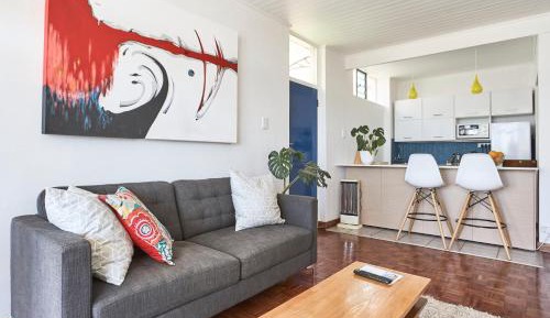 Deluxe One-Bedroom Apartment with City View