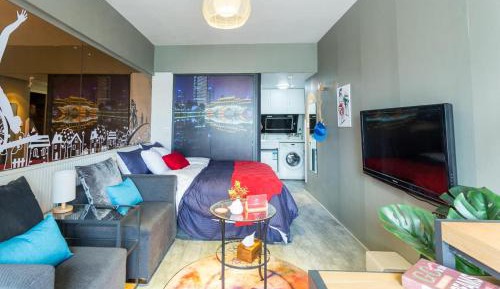 Apartment with Balcony