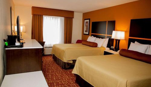 Queen Room with Two Queen Beds - Non-Smoking