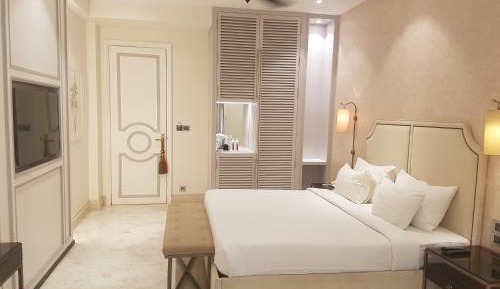 Superior Deluxe Tranquil Sleep Room