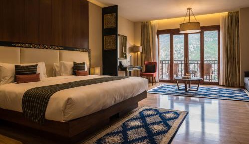 Superior King Room
