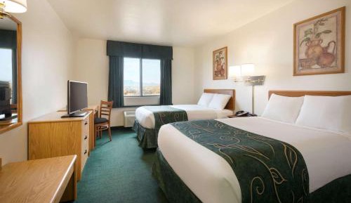 Double Room with Two Double Beds - Non-Smoking