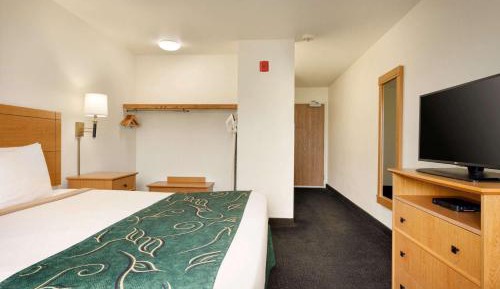 Double Room - Mobility Access/Non-Smoking