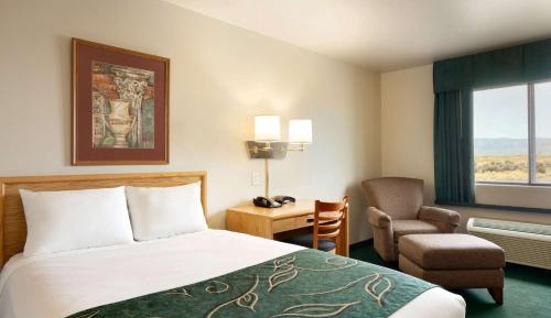 Double Room - Non-Smoking 
