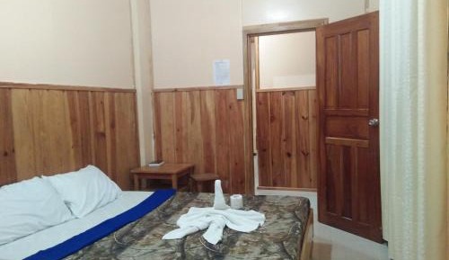 Twin Room with Shared Bathroom