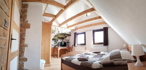 Double Room with Shared Bathroom