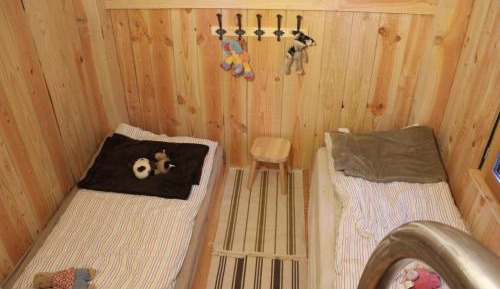 One-Bedroom Cottage